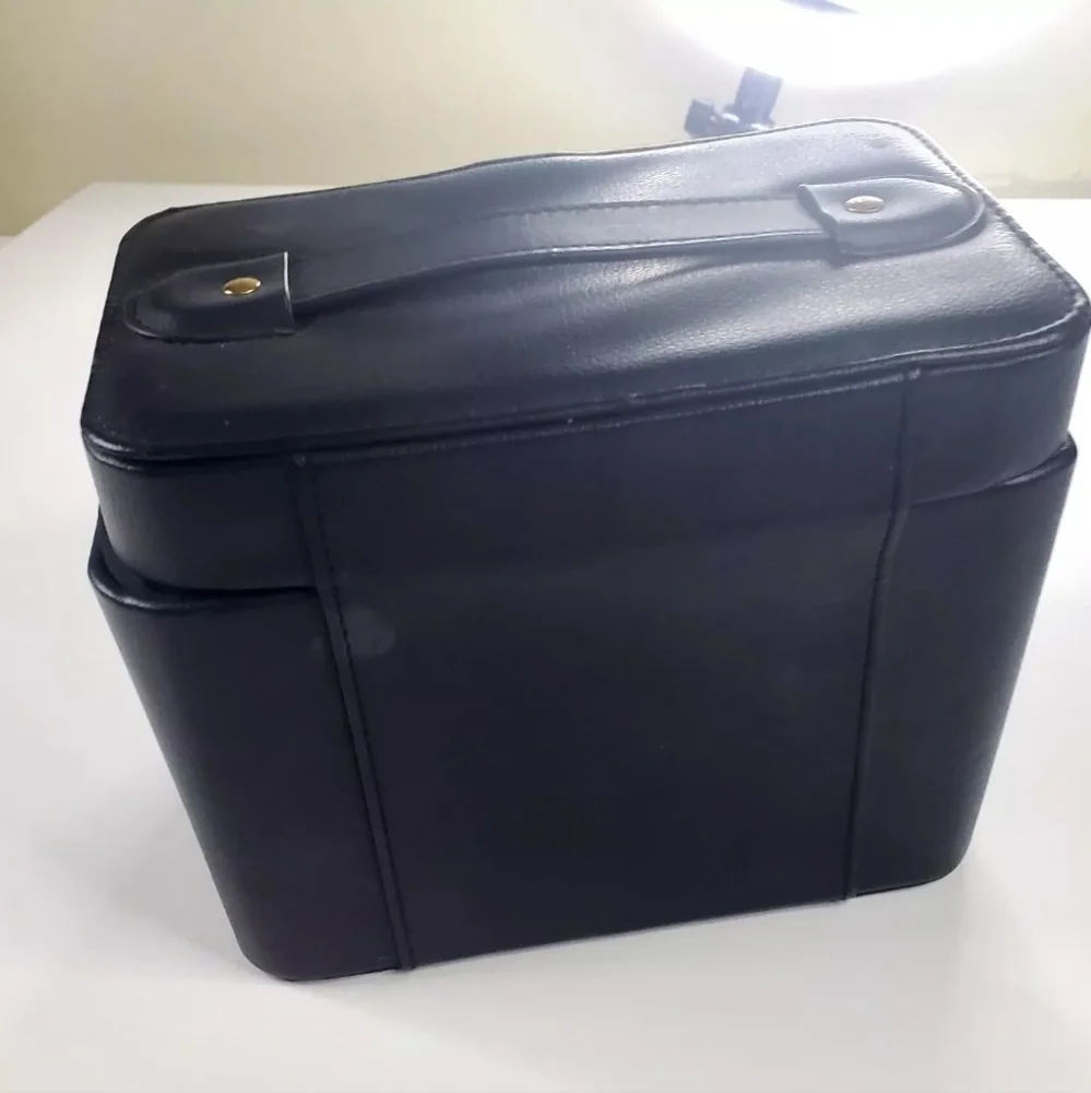 Sonia Kashuk Small Makeup Carrier Faux Leather Black Square Magnetic Enclosure